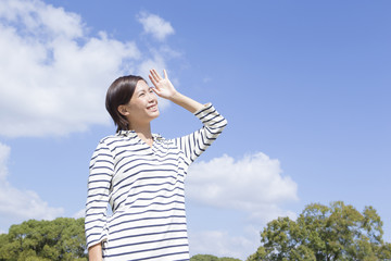 笑顔の女性