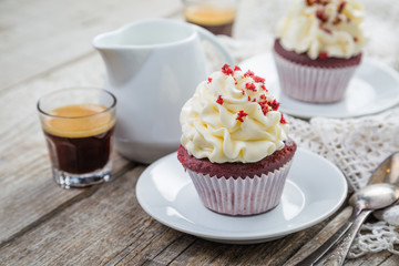 Red velvet cupcakes with buttercream frosting