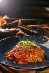 bacon tomato sauce spaghetti