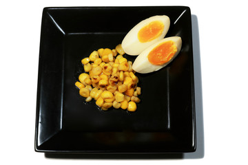 コーン炒めと煮卵