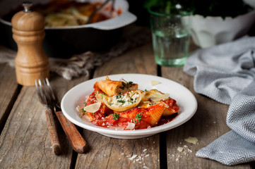 Ricotta Stuffed Conchiglioni with Tomato