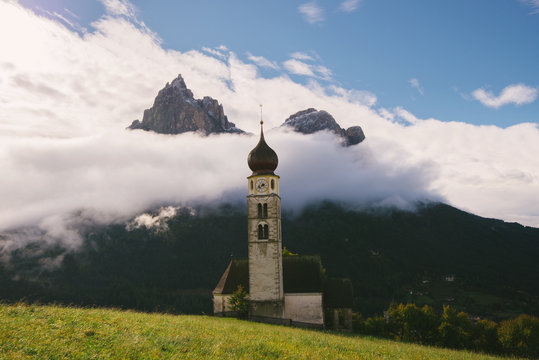 San Valentino Church, Schlern-Rosengarten Nature Park, Seiser Alm, South Tyrol, Dolomite Alps, Italy