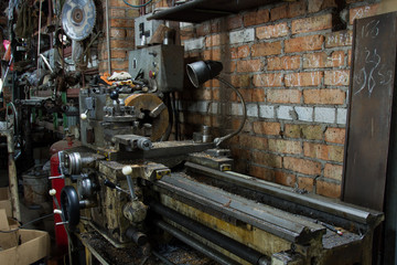 Electrical grinding machine bench grinder.