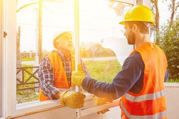 Sanierung oder Modernisierung vom Fenster im Haus