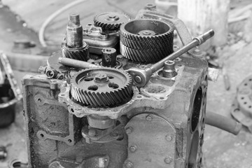 repair internal combustion engine - black and white