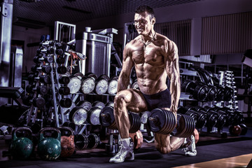 Fototapeta na wymiar bodybuilding