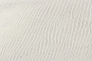 wave with quartz sand