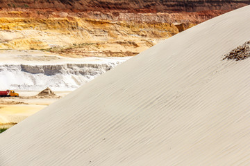 Dune with quartz sand