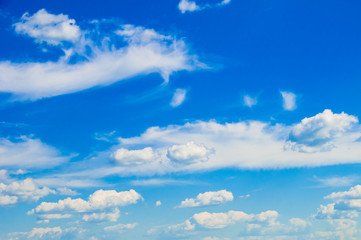 Fototapeta premium Cumulus clouds with blue sky