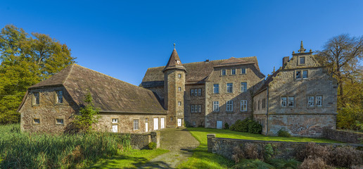 Fototapeta na wymiar Schloss Schwckhausen bei Paderborn