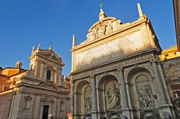 Roma, la chiesa di Santa Maria della Vittoria e la Fontana dell'Acqua Felice