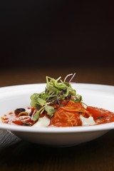 pomodoro pasta on plate