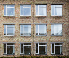 Obraz na płótnie Canvas offices with wall windows