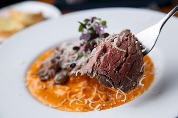 steak rose pasta