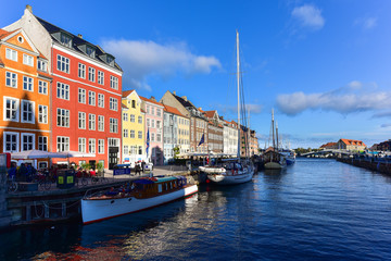 Naklejka premium Nyhavn (New Harbor)in Copenhagen, Denmark
