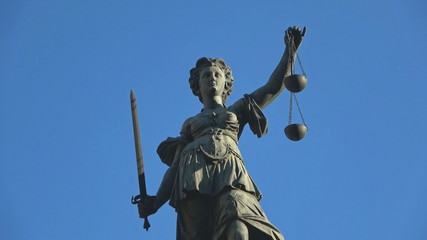 Berechtigkeitsbrunnen, Justitiabrunnen, Brunnenfigur, R&ouml;mer, Frankfurt am Main