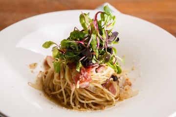bacon oil pasta