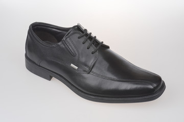 Black men's leather shoes