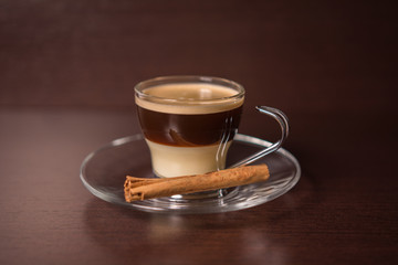 Cafe cortado con leche condensada