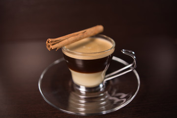 Cafe cortado con leche condensada