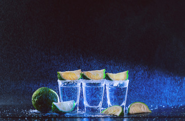 tequilla with limes