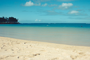 Retro Hawaii Beach