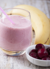 Smoothies with frozen cherry