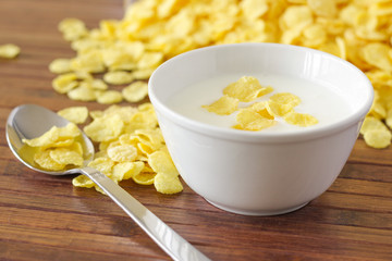 Corn cereals and yogurt