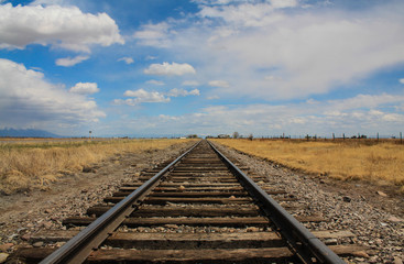 Straight rail