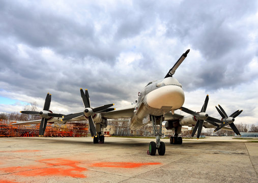 Russian bomber Tu-95 &ldquo;Bear&rdquo;