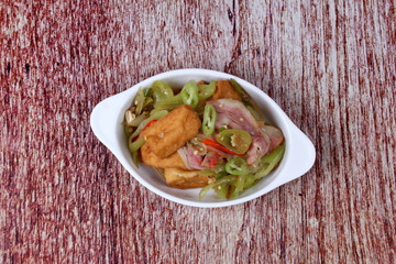Fried green pepper with tofu and becon