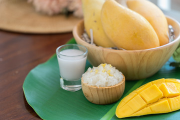 Thai Sweet Sticky Rice with Mango.
