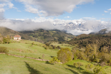 Fototapeta na wymiar View of Picos de Europa