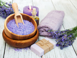 Obraz na płótnie Canvas Lavender spa products