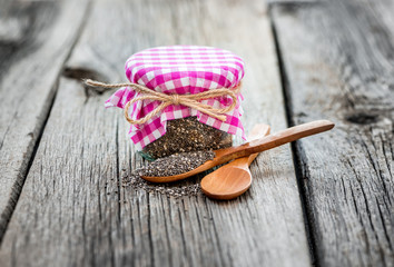 Chia Samen (Salvia hispanica) Nahaufnahme