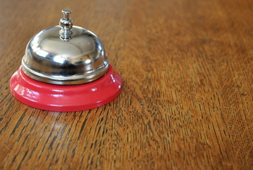 Dzwonek na recepcji hotelu