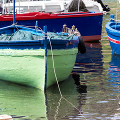 Fototapeta na wymiar Tradtional fishing boat - Sicily