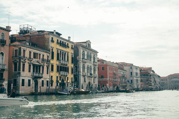 italy venezia canal bridge travel