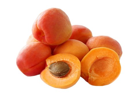 golden,sweet apricots