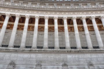 Obraz premium Vittoriano in Rome Altar of the Fatherland, colonnade front view