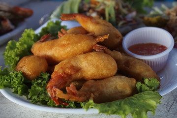 Deep Fried Shrimp with Thai sauce