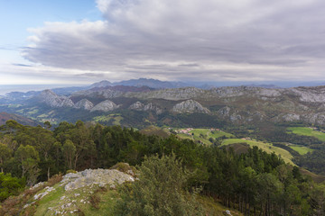 Fototapeta na wymiar Mirador del Fito (Colunga, Asturias - España).