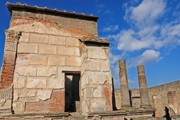 Pompei, le rovine del tempio di Iside