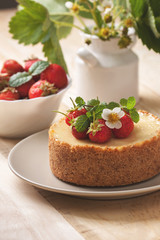 Cheesecake with strawberries