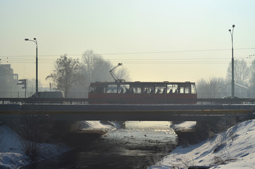 Będzin - tramwaj i smog © ChemiQ