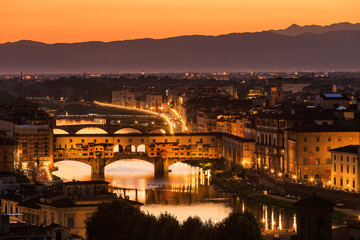 Fototapeta na wymiar View of the Ponte Vecchio in Florence, Italy