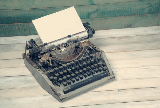 Dirty vintage typewriter