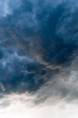 Obraz premium Dark Grey Storm Clouds