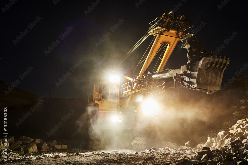 Wall mural mining construction industry. excavator digging granite or ore in quarry - Wall murals