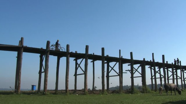 Puente U Bein en Amarapura, Mandalay, Myanmar